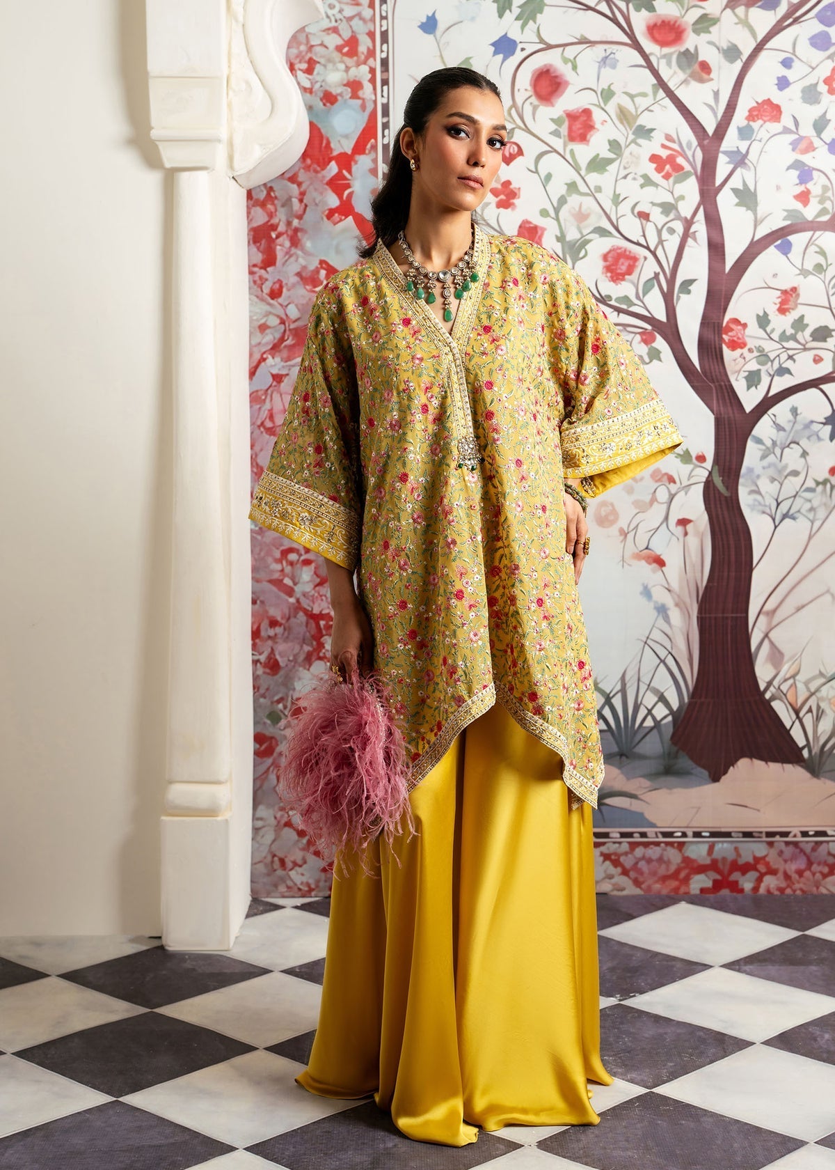 Mahgul | Echoes of Elara | Sun Kissed