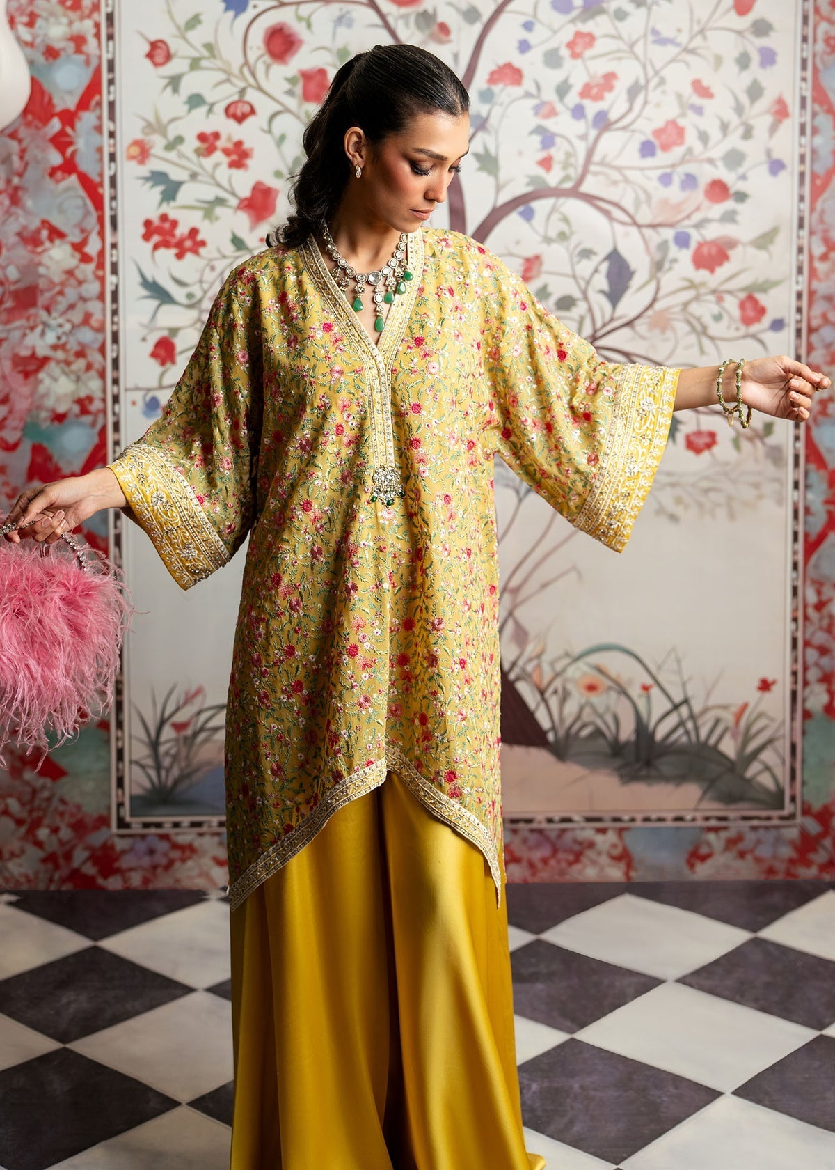 Mahgul | Echoes of Elara | Sun Kissed