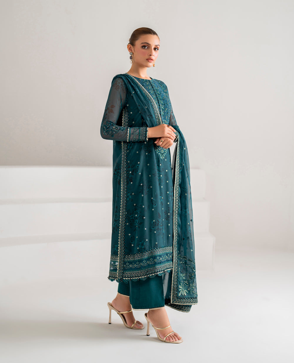 Xenia Formals | Raahi Luxury Formals | AURA - Official Xenia Formals - Agha Fabrics UK
