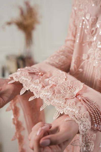 Amna Arshad | Laleh Festive | Sameerah - Official Amna Arshad - Agha Fabrics UK