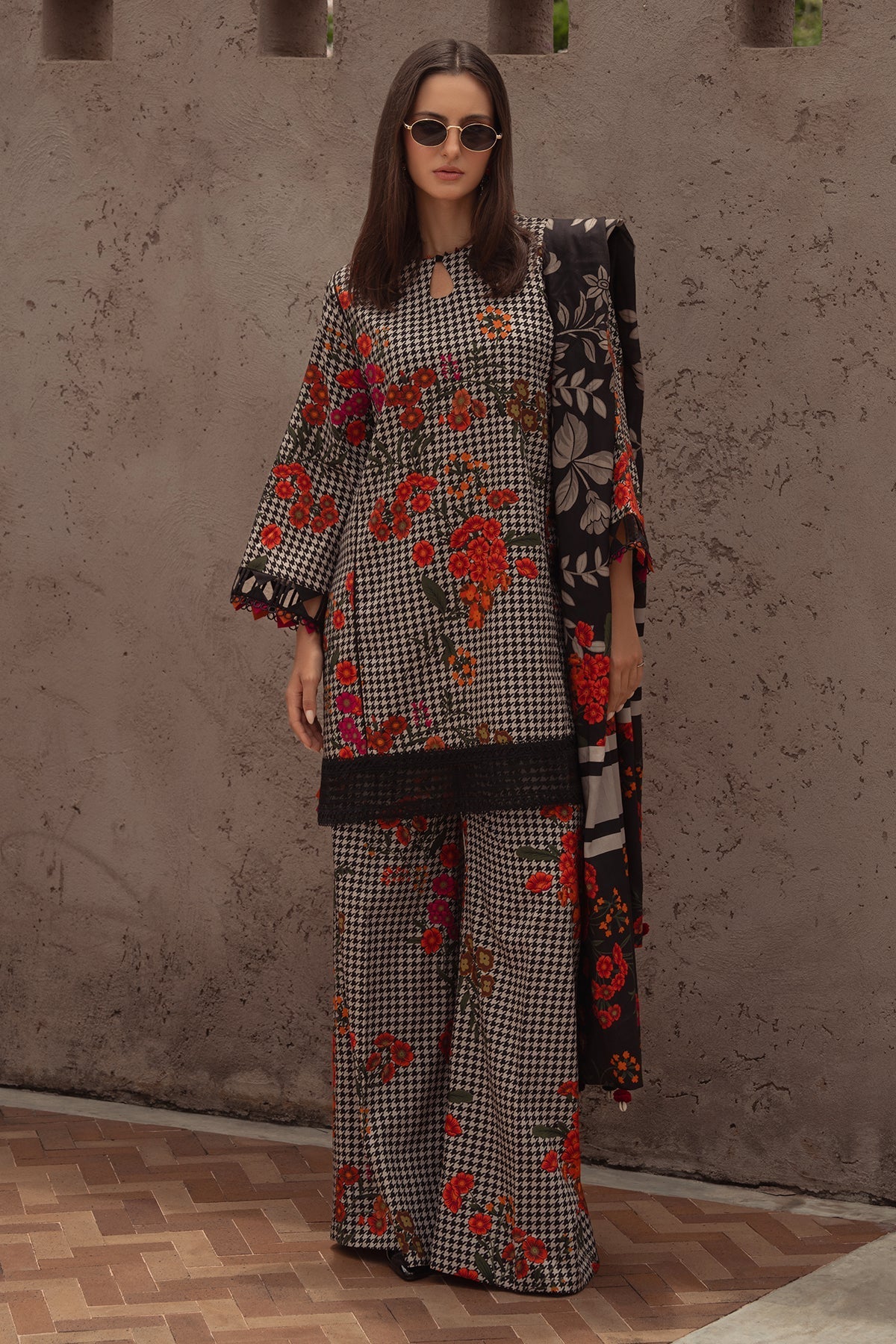 Charizma | C Prints Winter 25 | 3-PC Unstitched Printed Linen Collection CPW5-04 - Official Charizma - Agha Fabrics UK