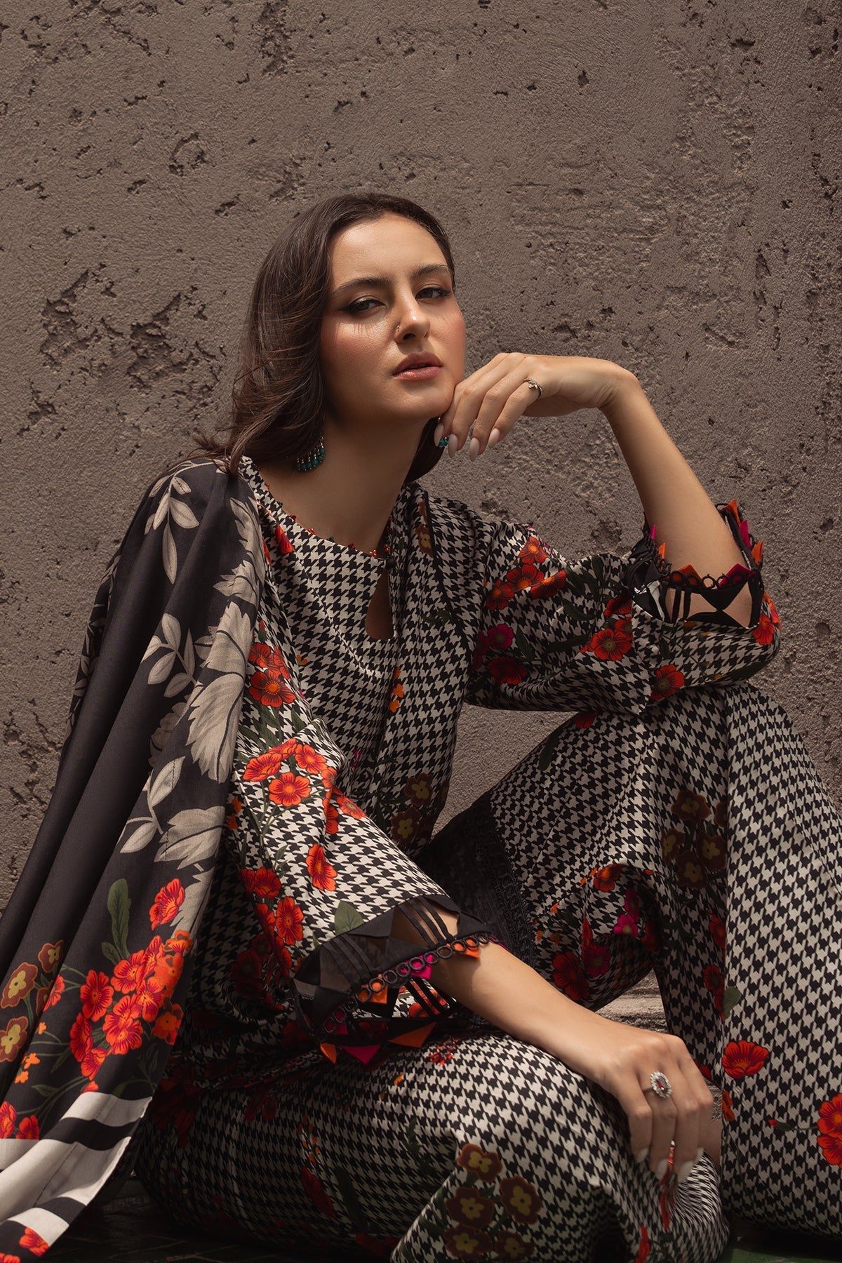 Charizma | C Prints Winter 25 | 3-PC Unstitched Printed Linen Collection CPW5-04 - Official Charizma - Agha Fabrics UK
