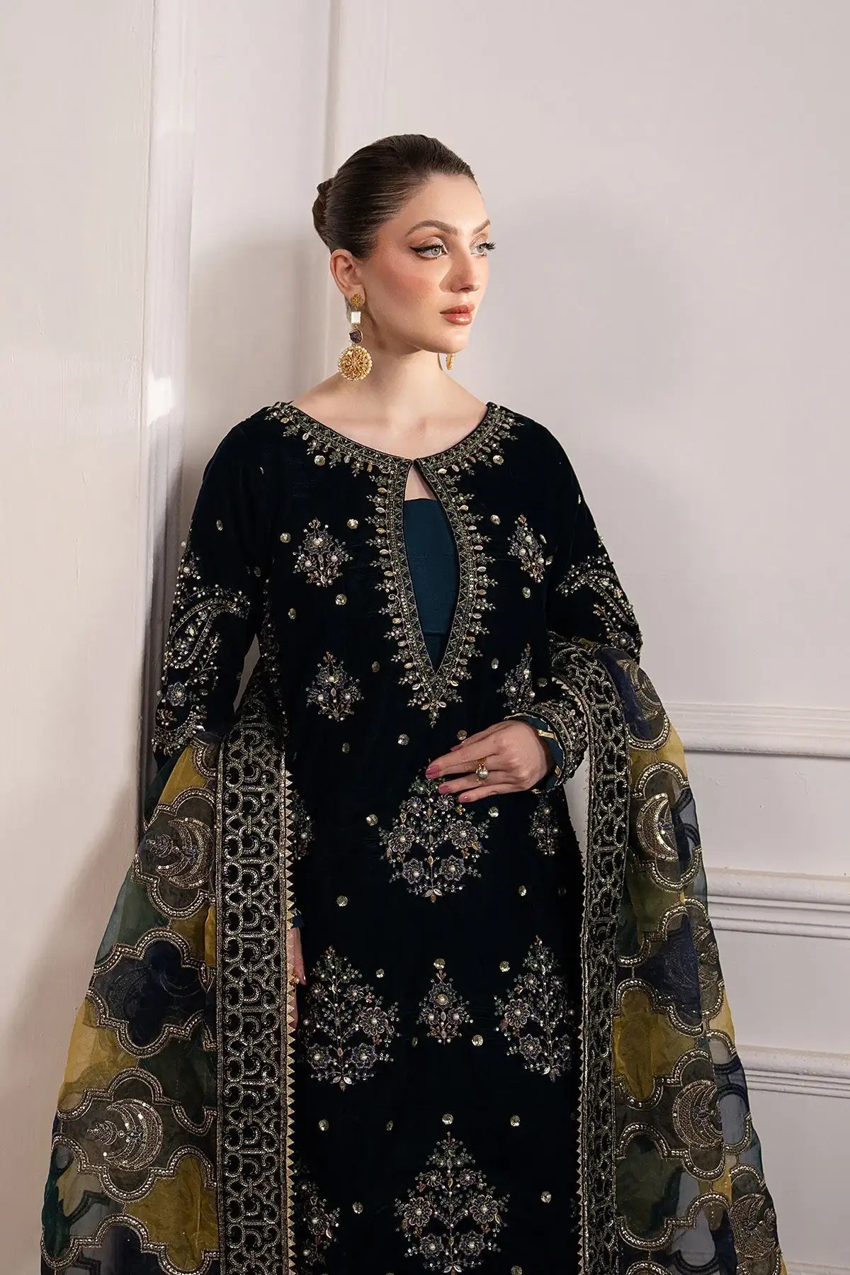 Raeesa Premium | Noirah Velvet | NV-006