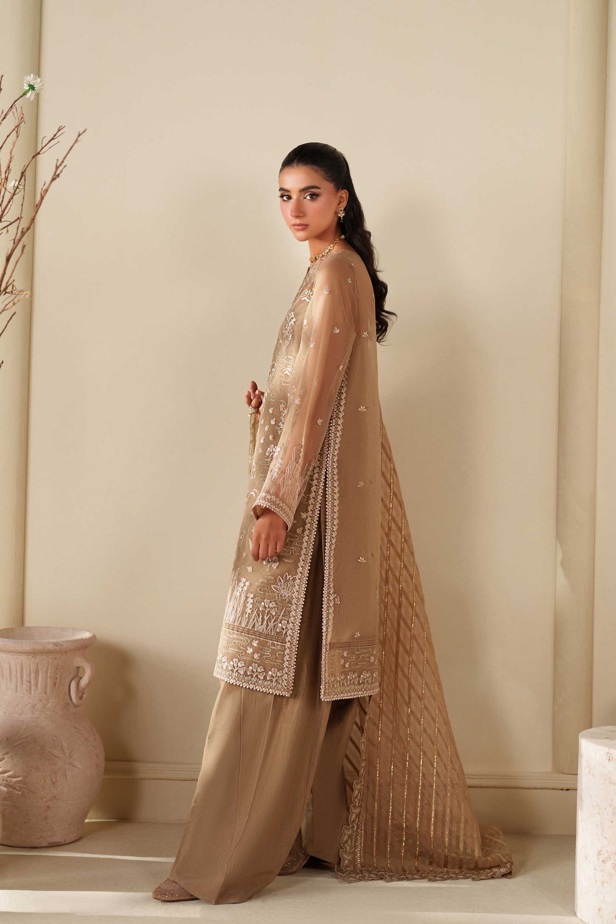 Akbar Aslam | Formal Pret | Cedar