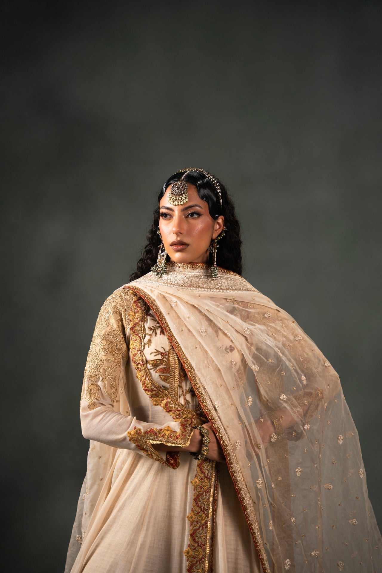 Nilofer Shahid | Mihrimah Formals | Hurram