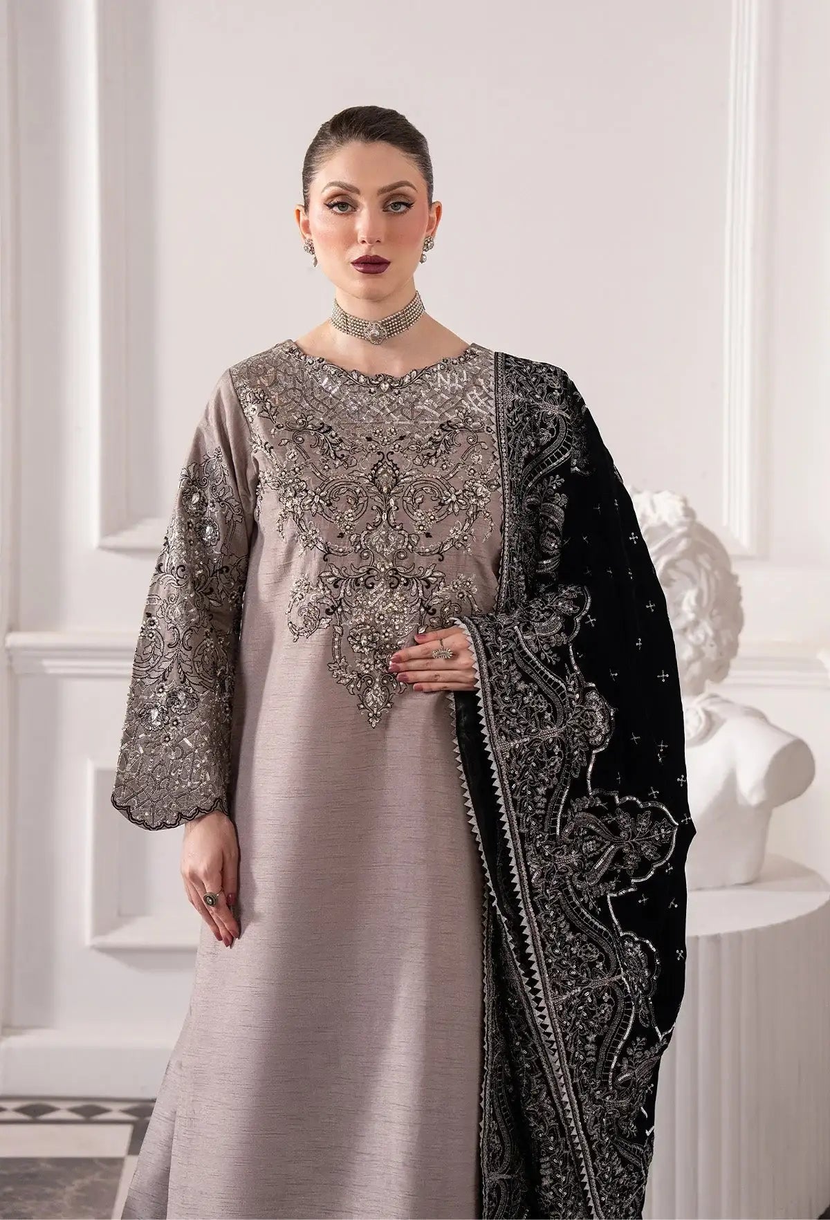 Raeesa Premium | Noirah Velvet | NV-007