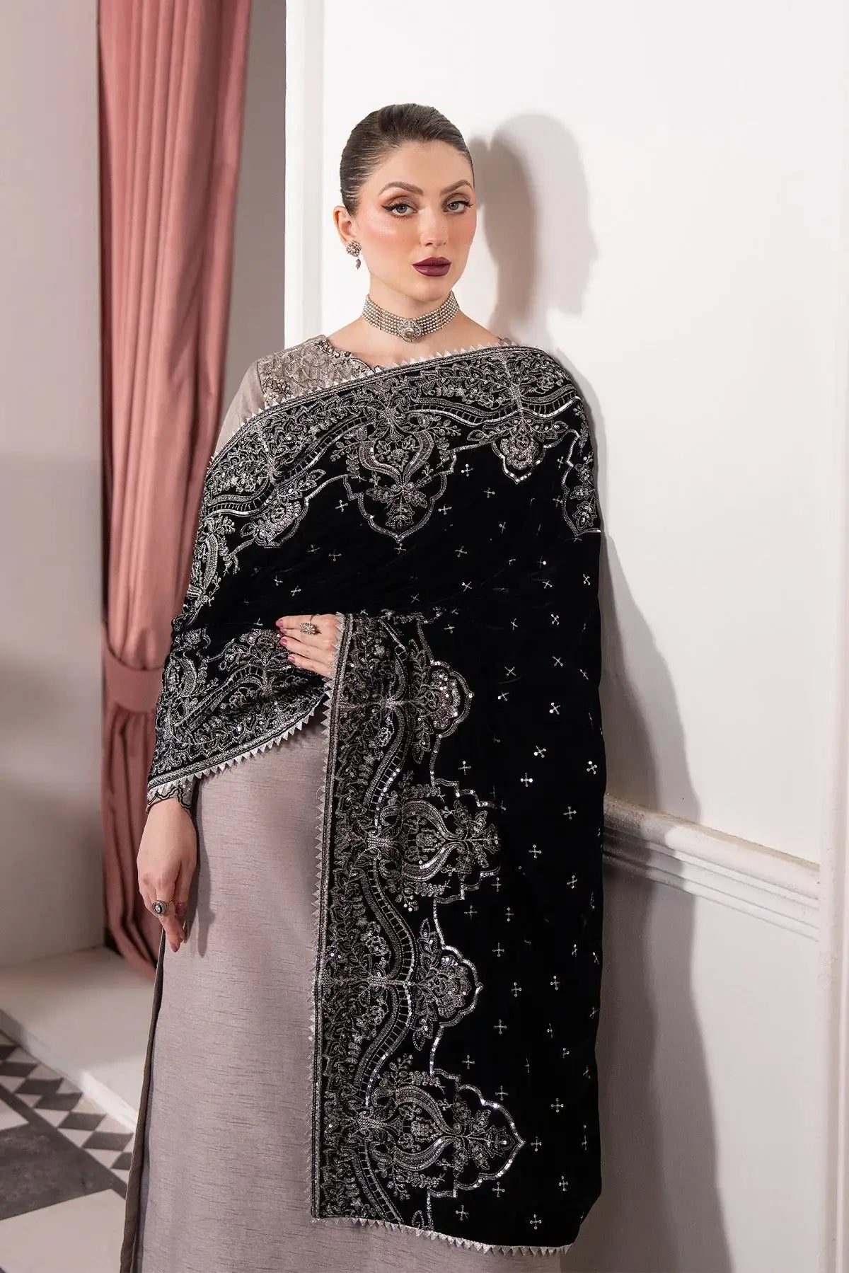 Raeesa Premium | Noirah Velvet | NV-007