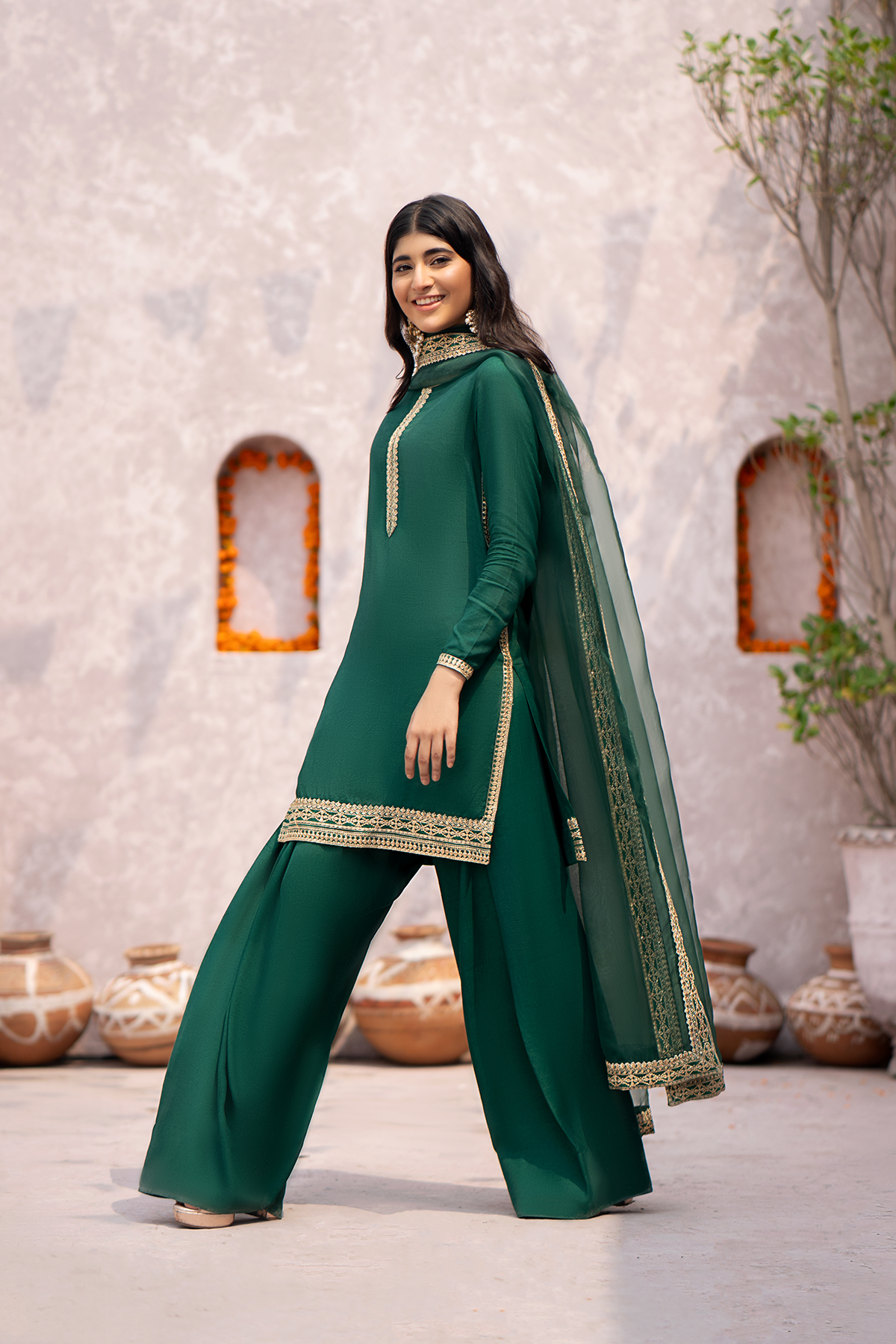 Erum Khan | Sakhiyan Formals | LILY - Official Erum Khan - Agha Fabrics UK