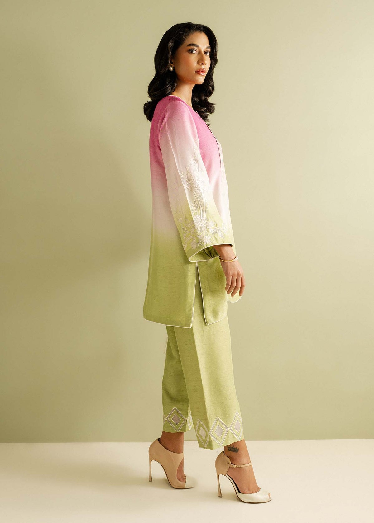 Mahgul | Ayanas Garden | OmbrÃÂÃÂ© Flower