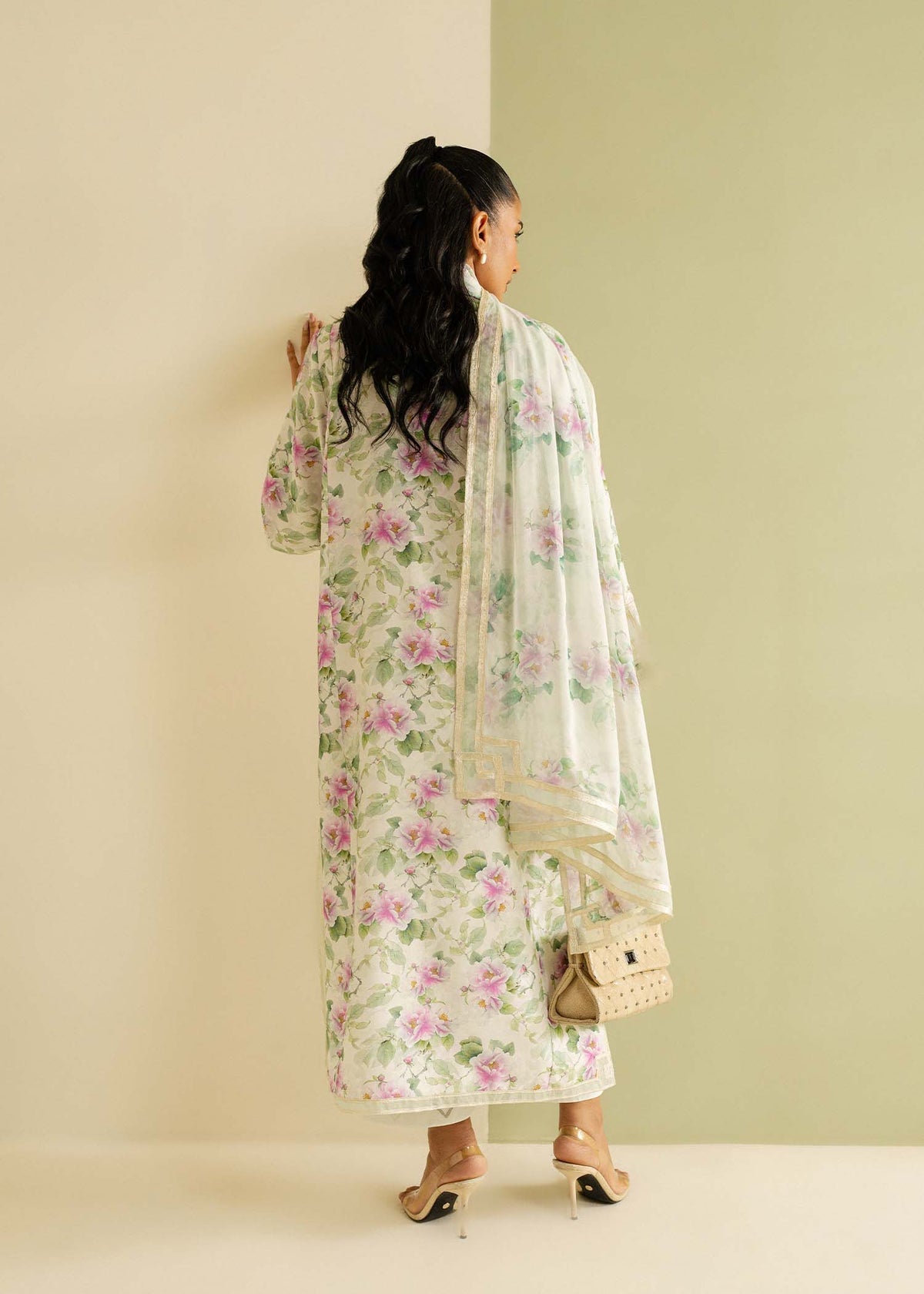 Mahgul | Ayanas Garden | Rose Reverie