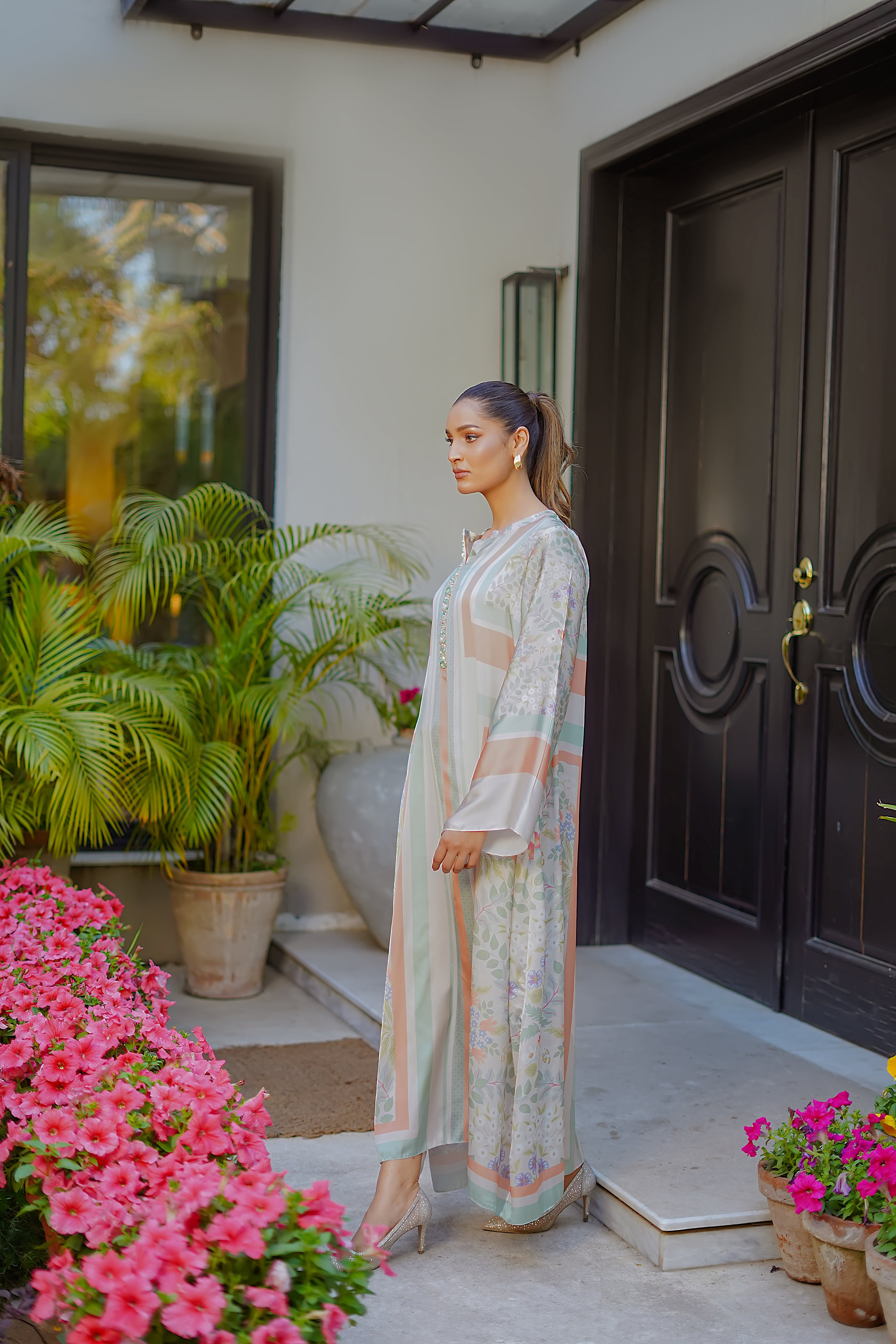 Erum Khan | Nue 25 | Whisper Blush