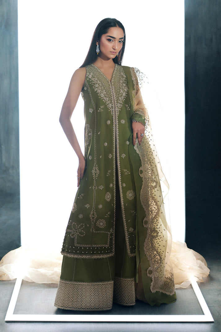 Nyra | Silk Pret A Porter 25 | Bella