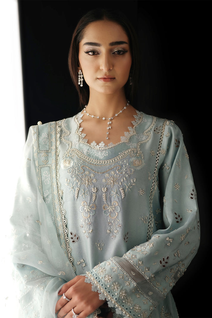 Nyra | Silk Pret A Porter 25 | Avisa