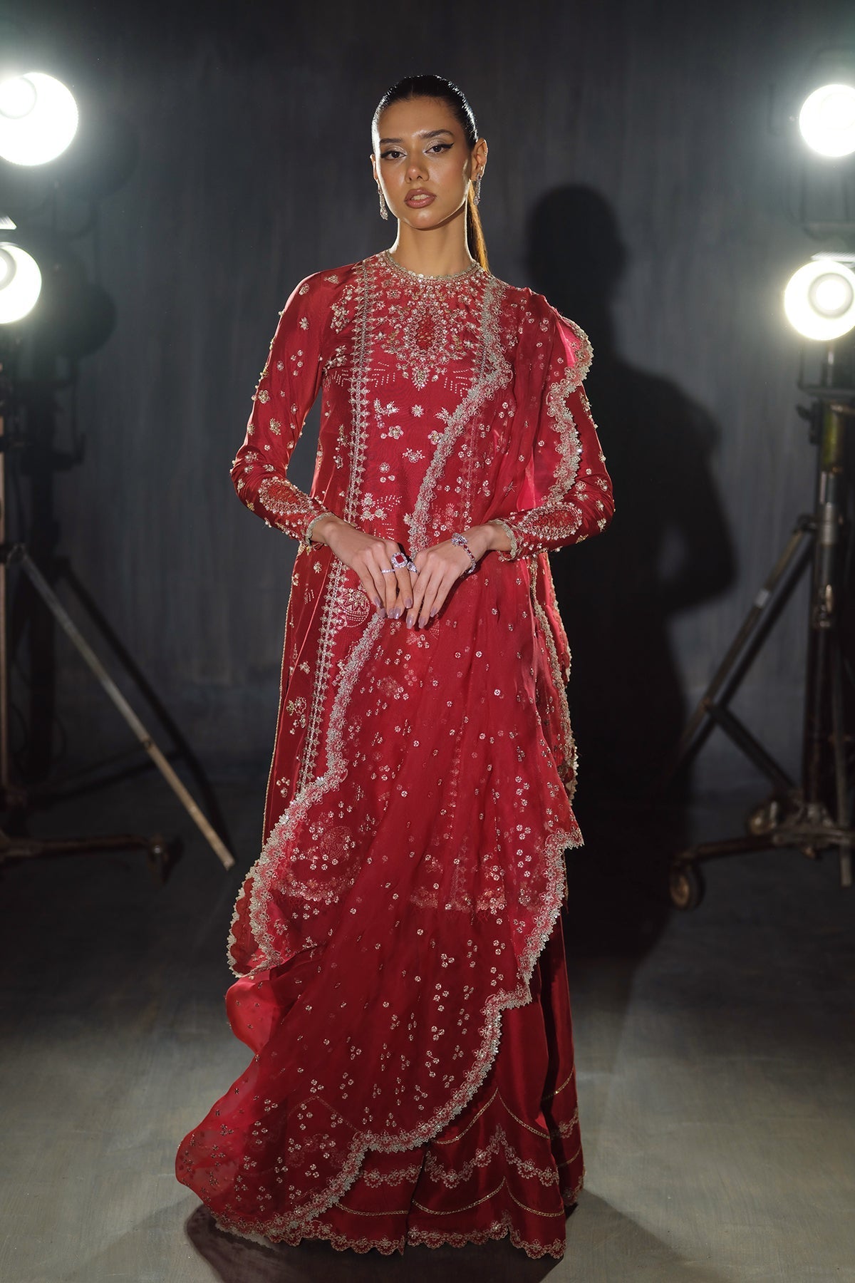 Nyra | Silk Pret A Porter 25 | Rosette