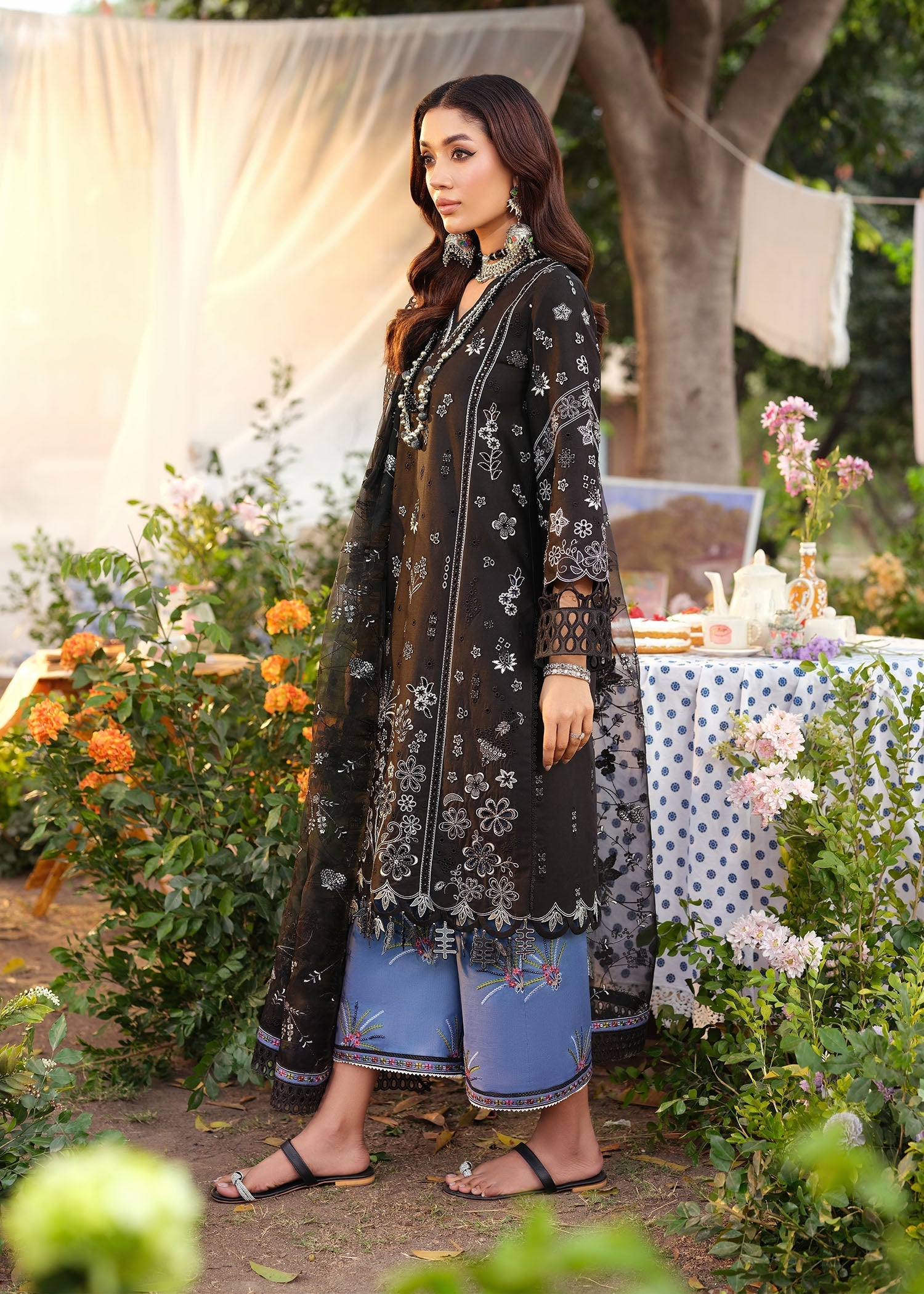 Zarizaa | Echelon Lawn | MIDNIGHT