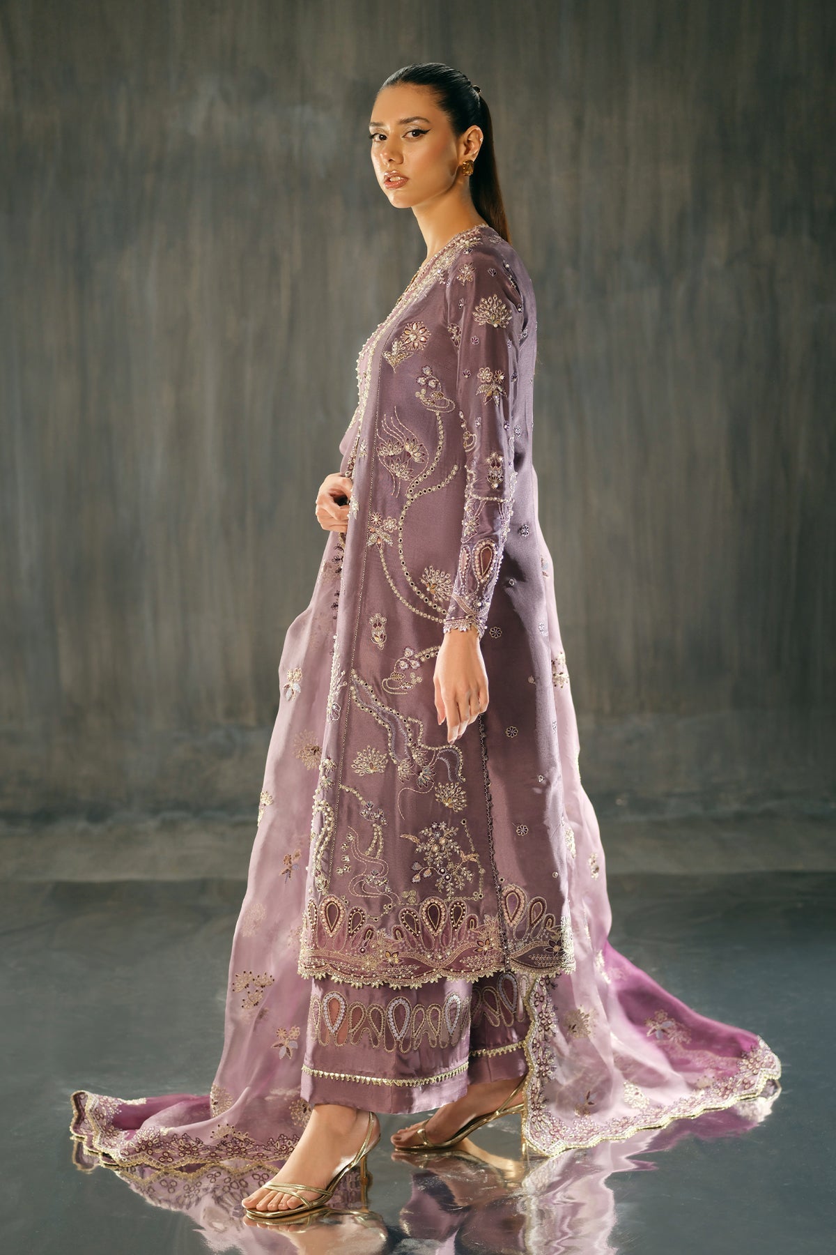 Nyra | Silk Pret A Porter 25 | Lilly