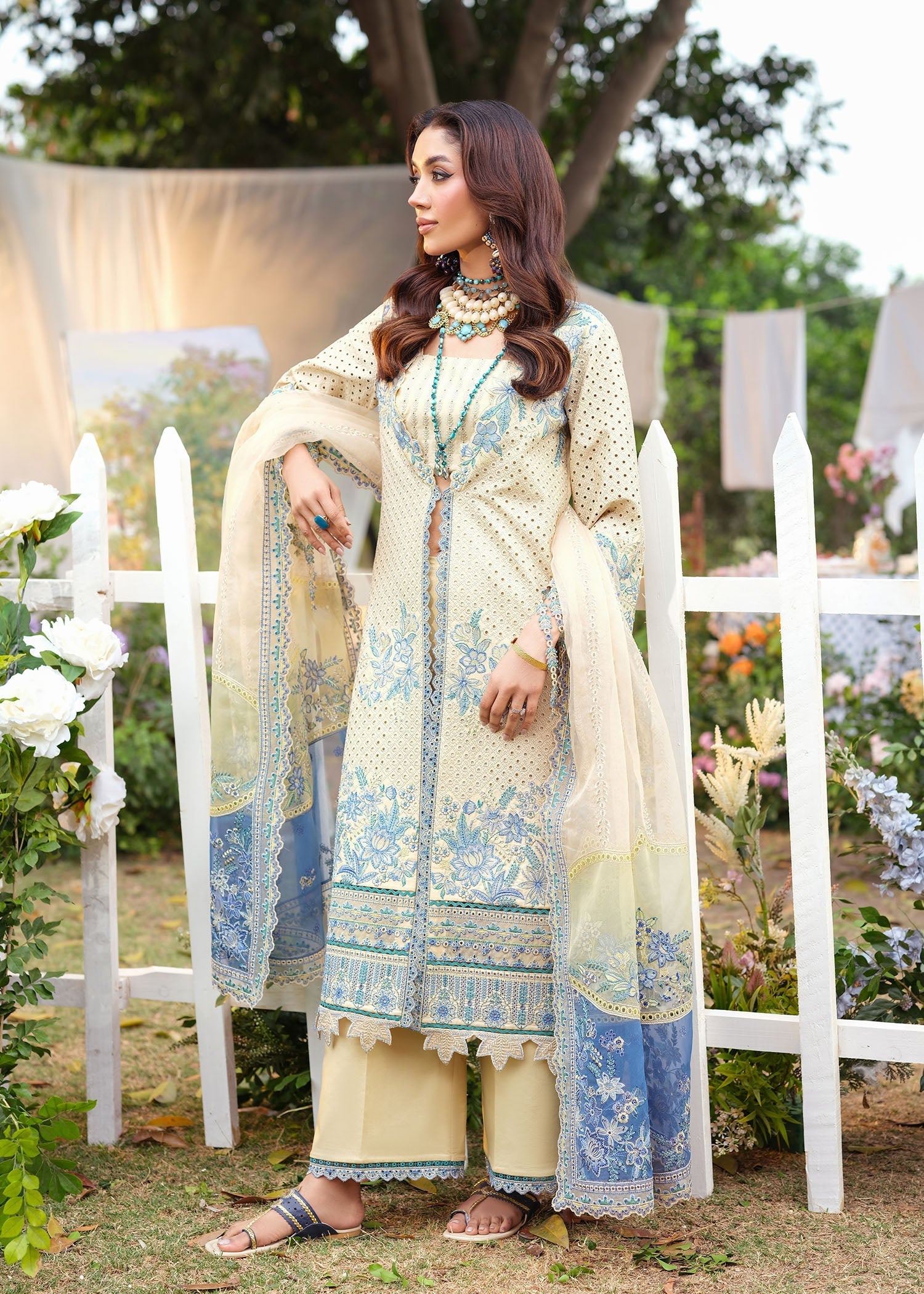 Zarizaa | Echelon Lawn | LAGOON
