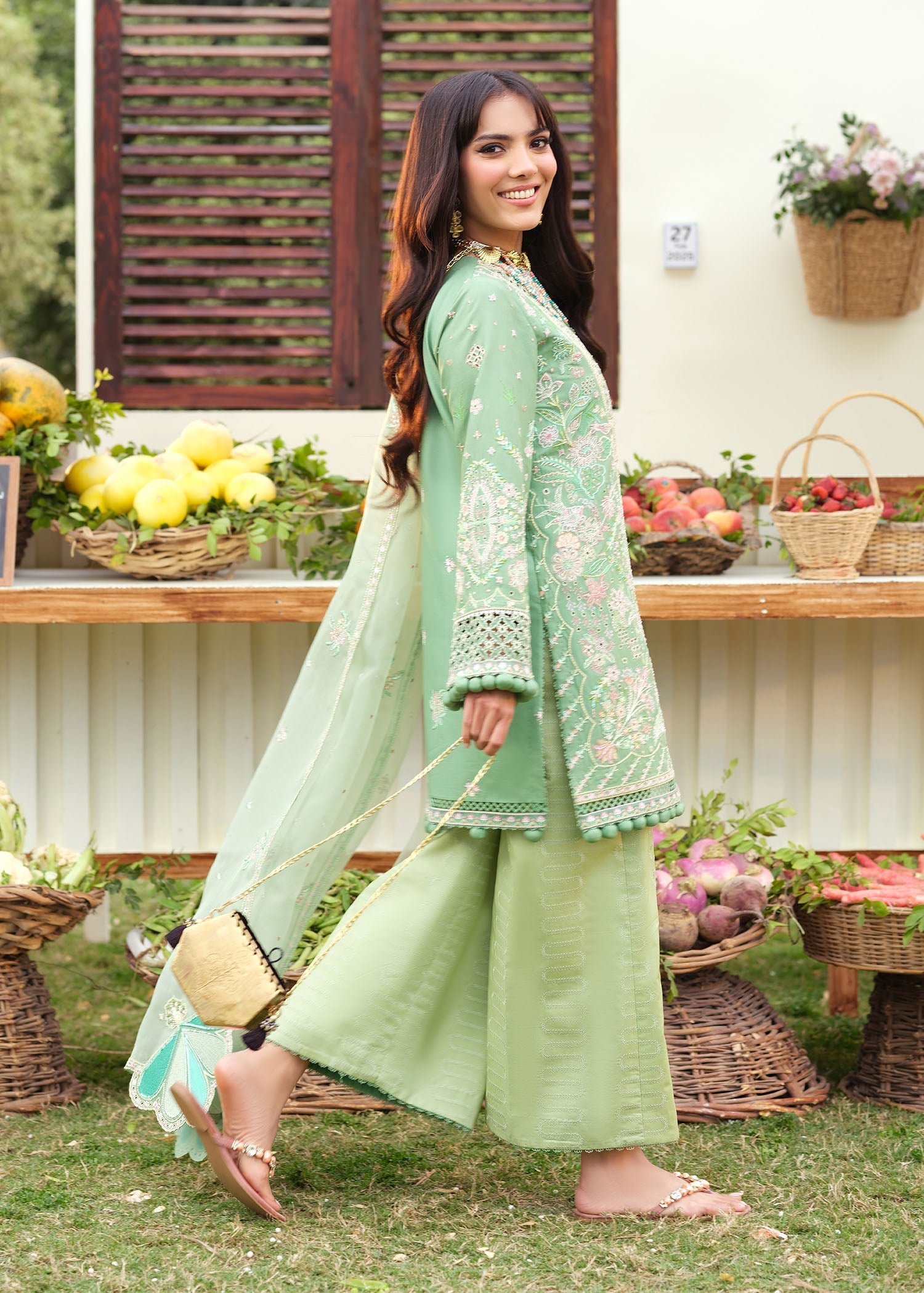 Zarizaa | Echelon Lawn | PATINA
