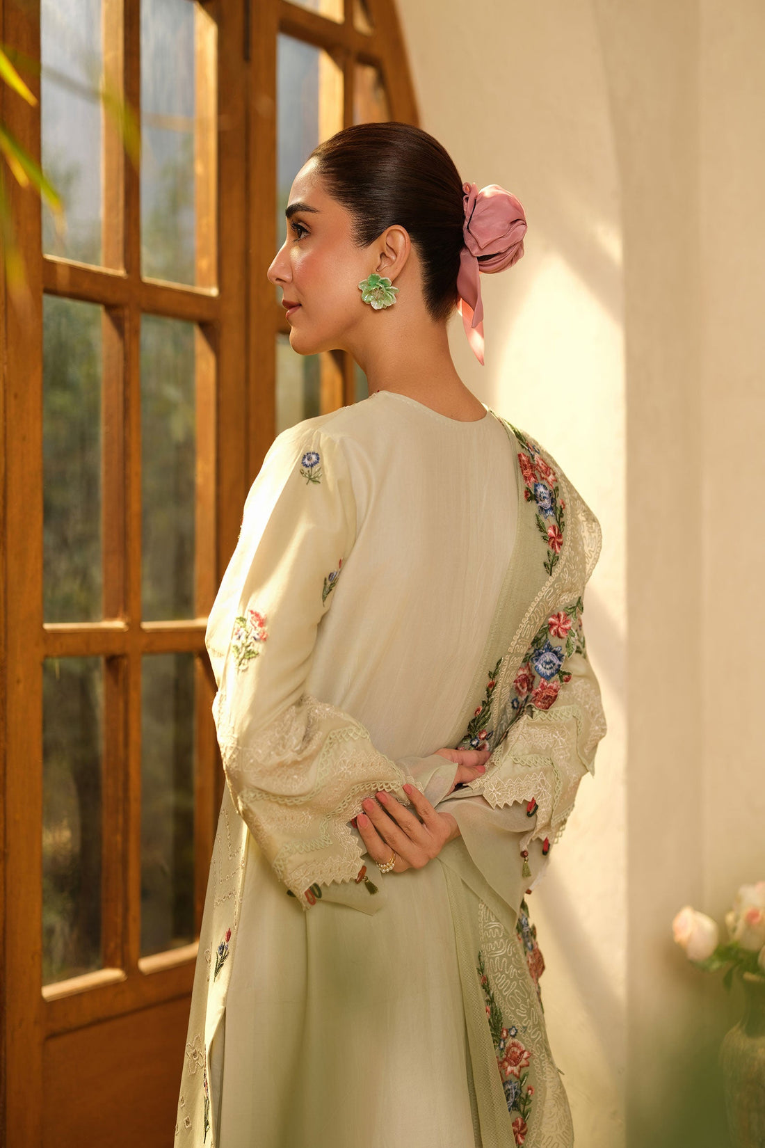 Maryam Hussain | Luxury Lawn 25 | Mint - Official Maryam Hussain - Agha Fabrics UK