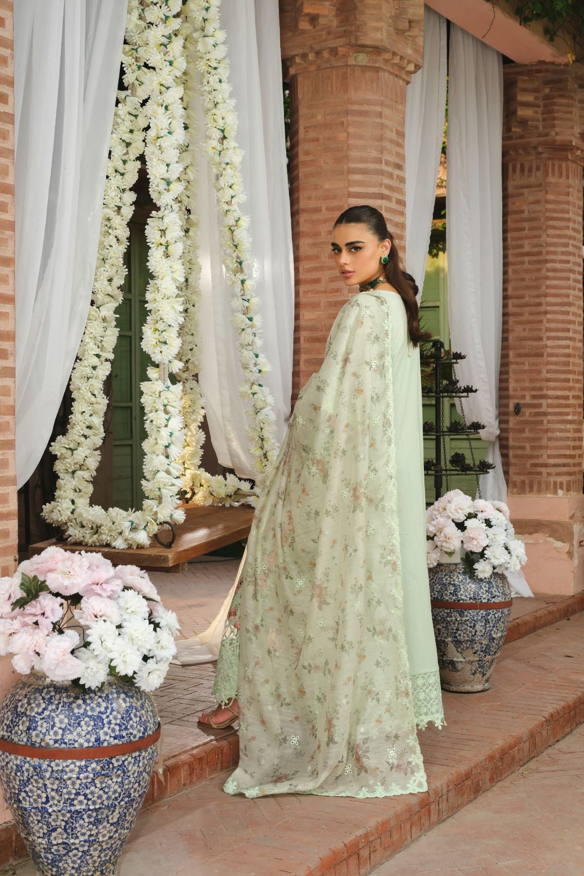 Paras by Pasha | La Gardenia | PR6: Blissful Breeze