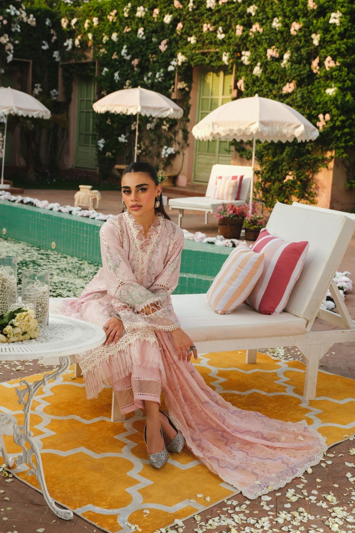Paras by Pasha | La Gardenia | PR7: Lotus Bloom