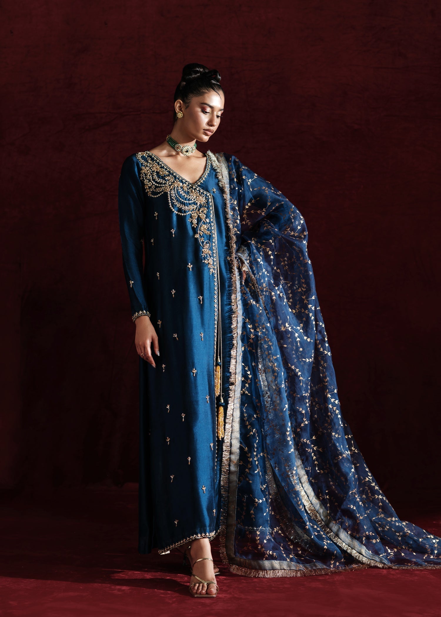 Mahum Asad | Soiree Formals | Marine