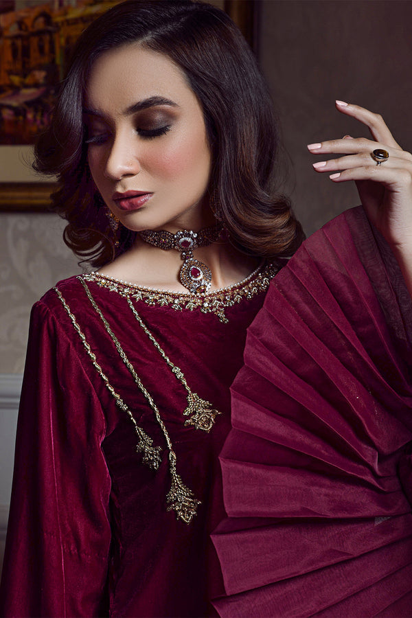 Mehak Yaqoob | Guzel Luxury Formals | ORLA