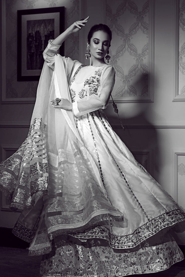 Mehak Yaqoob | Guzel Luxury Formals | Elinor