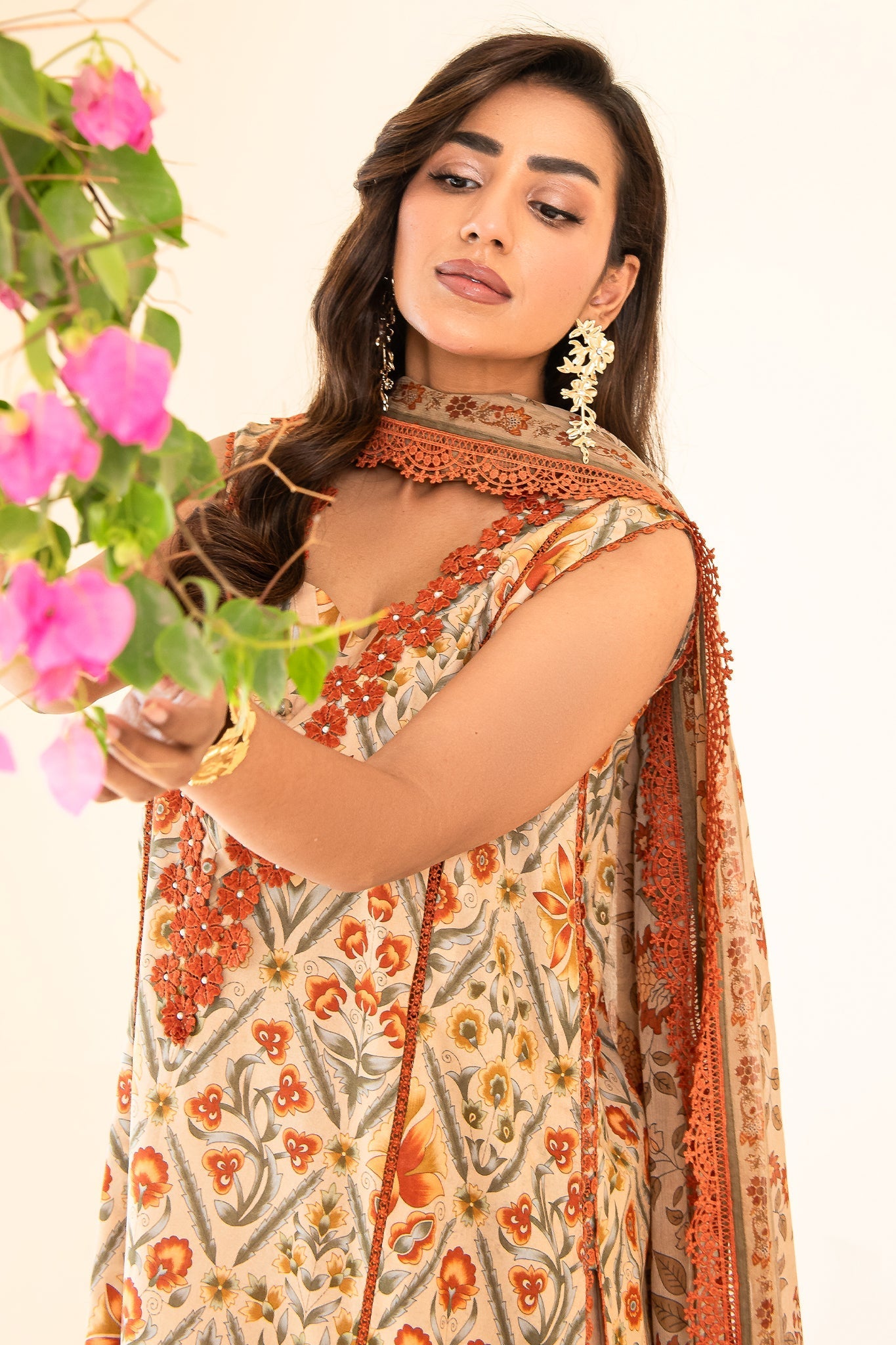 Faiza Faisal | Serene Lawn 24 | VALERIA - Official Faiza Faisal - Agha Fabrics UK