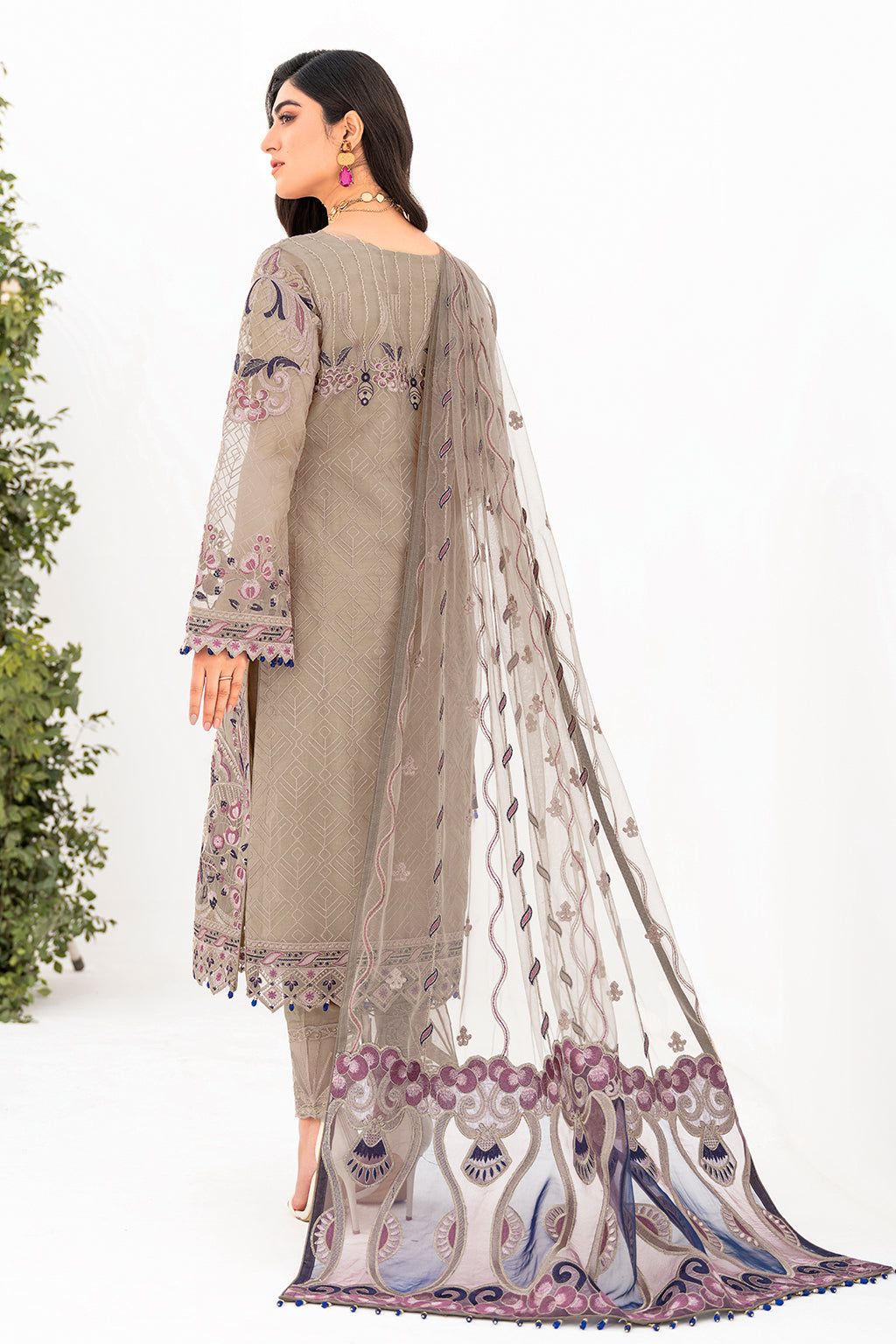 Ramsha | Minhal Organza Collection | M-809 - Official Ramsha - Agha Fabrics UK