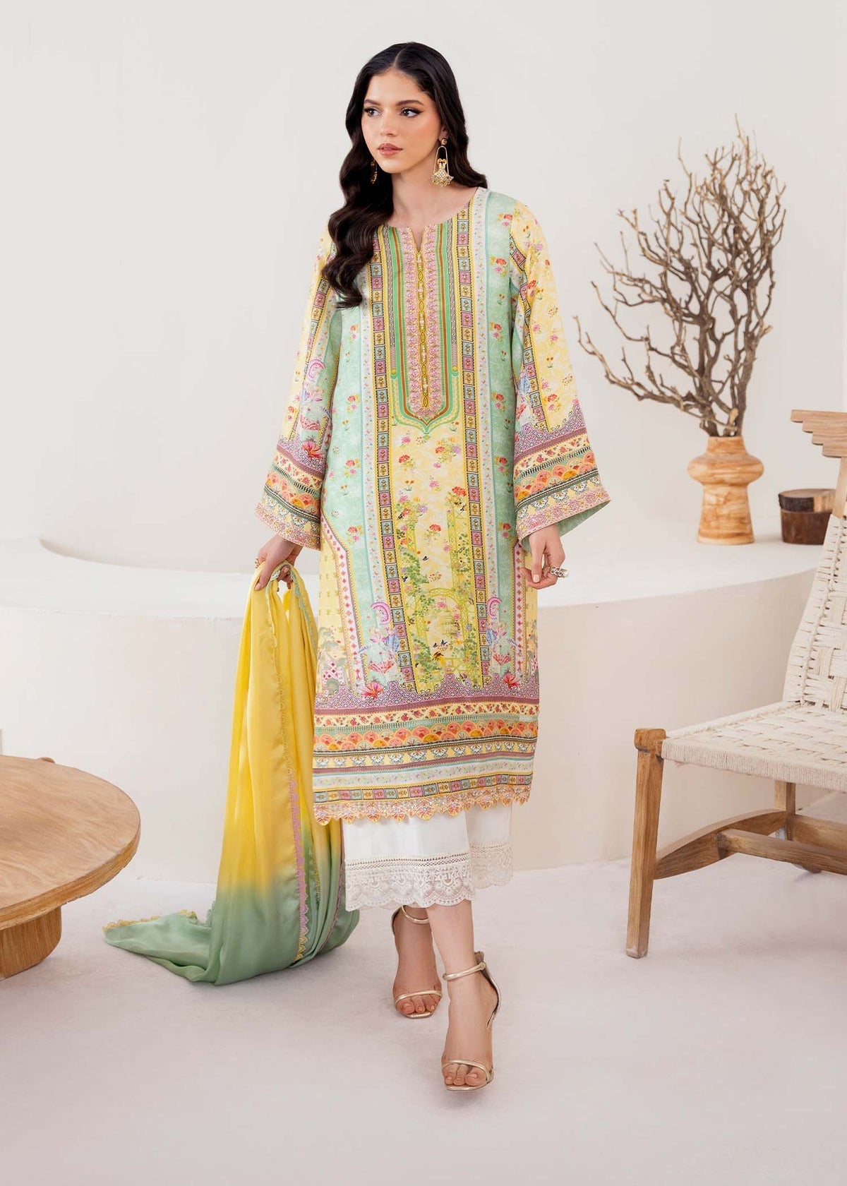 Kanwal Malik | Rosalia Silk Eid 25 | Mira