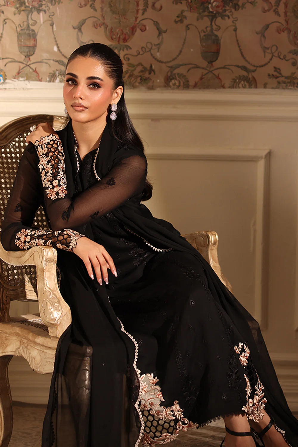 Azure | Ensembles | Dusken Lace