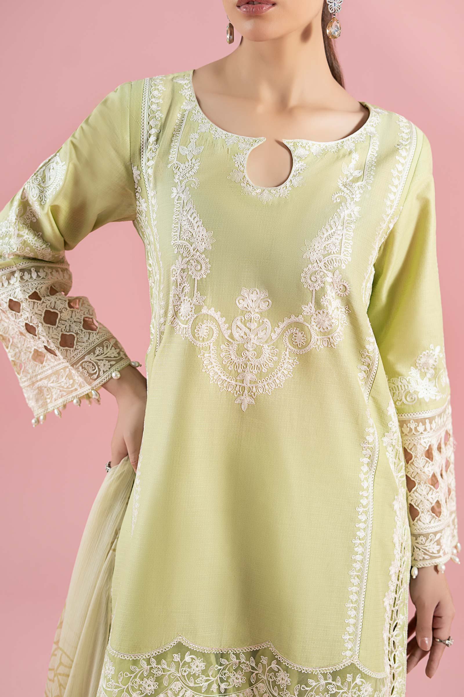 Maria B | Luxury Pret 25 | DW-EA25-66