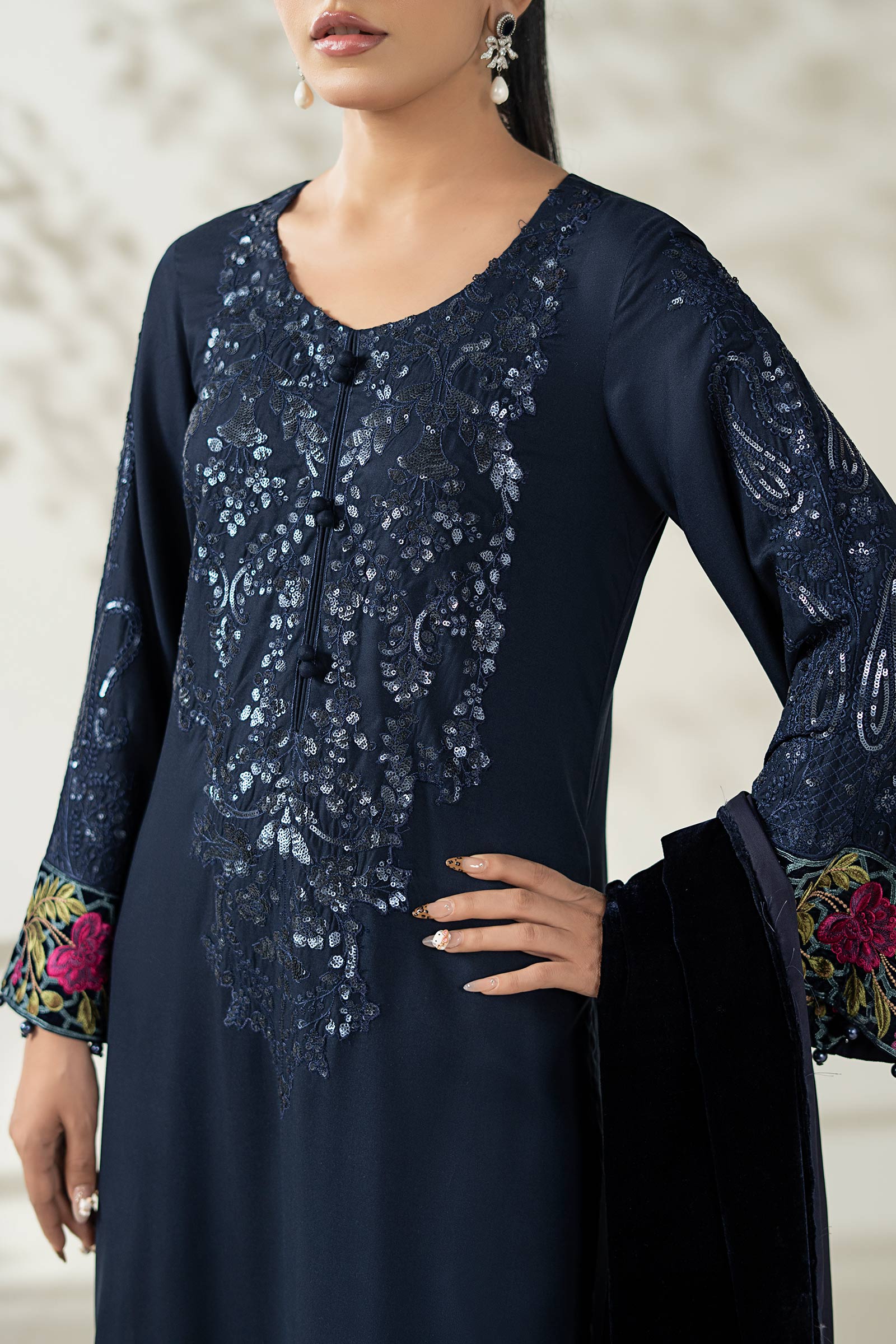 Maria B | Luxury Winte r Pret 25 | DW-W25-20-Blue