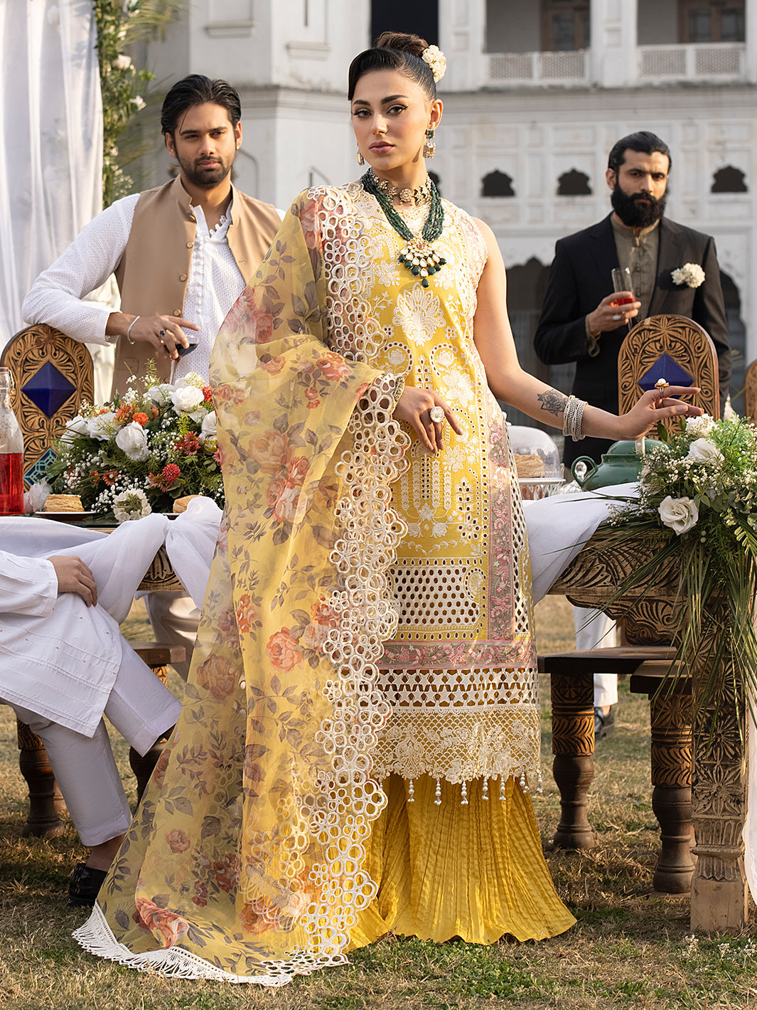 Mahnur | Mahrukh Luxury Lawn 24 | DELIA - Official Mahnur - Agha Fabrics UK
