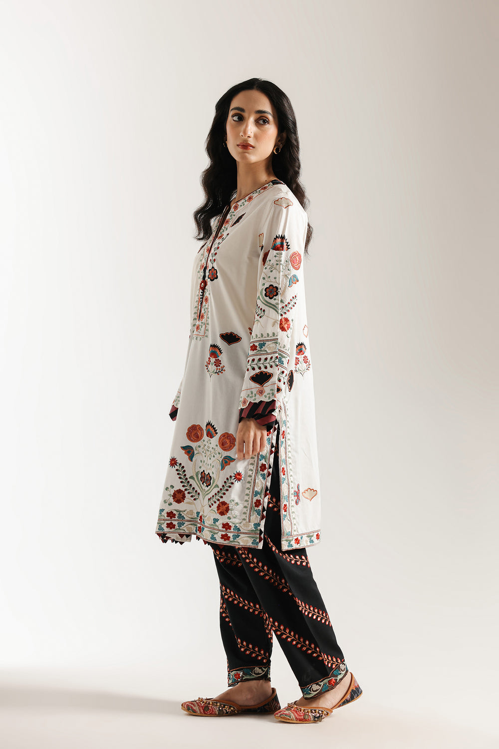 Ethnic | Rozana Collection 25 | Embroidered Dress 19A
