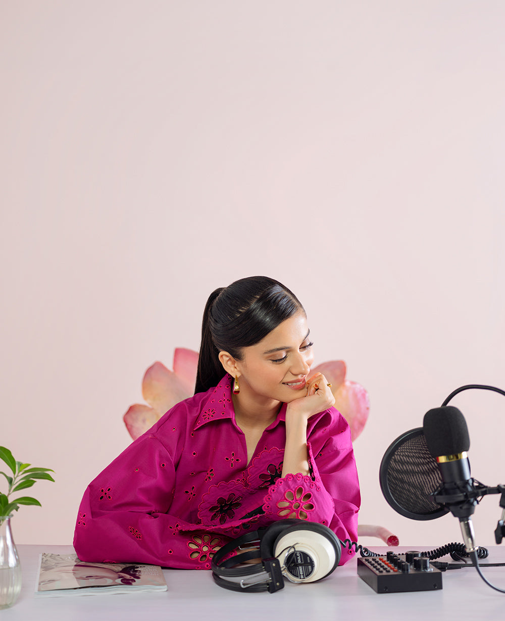 Republic Womenswear | Essentials 25 | ES-207