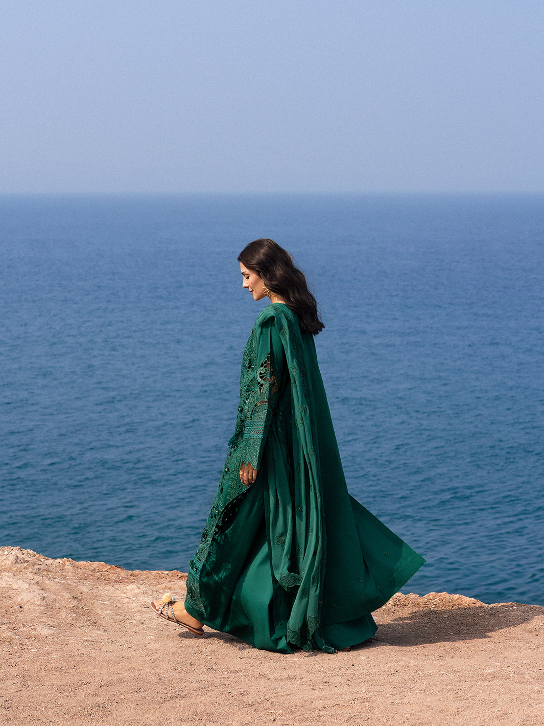 Mahnur | Sirena Luxury Lawn 25 | Eirene