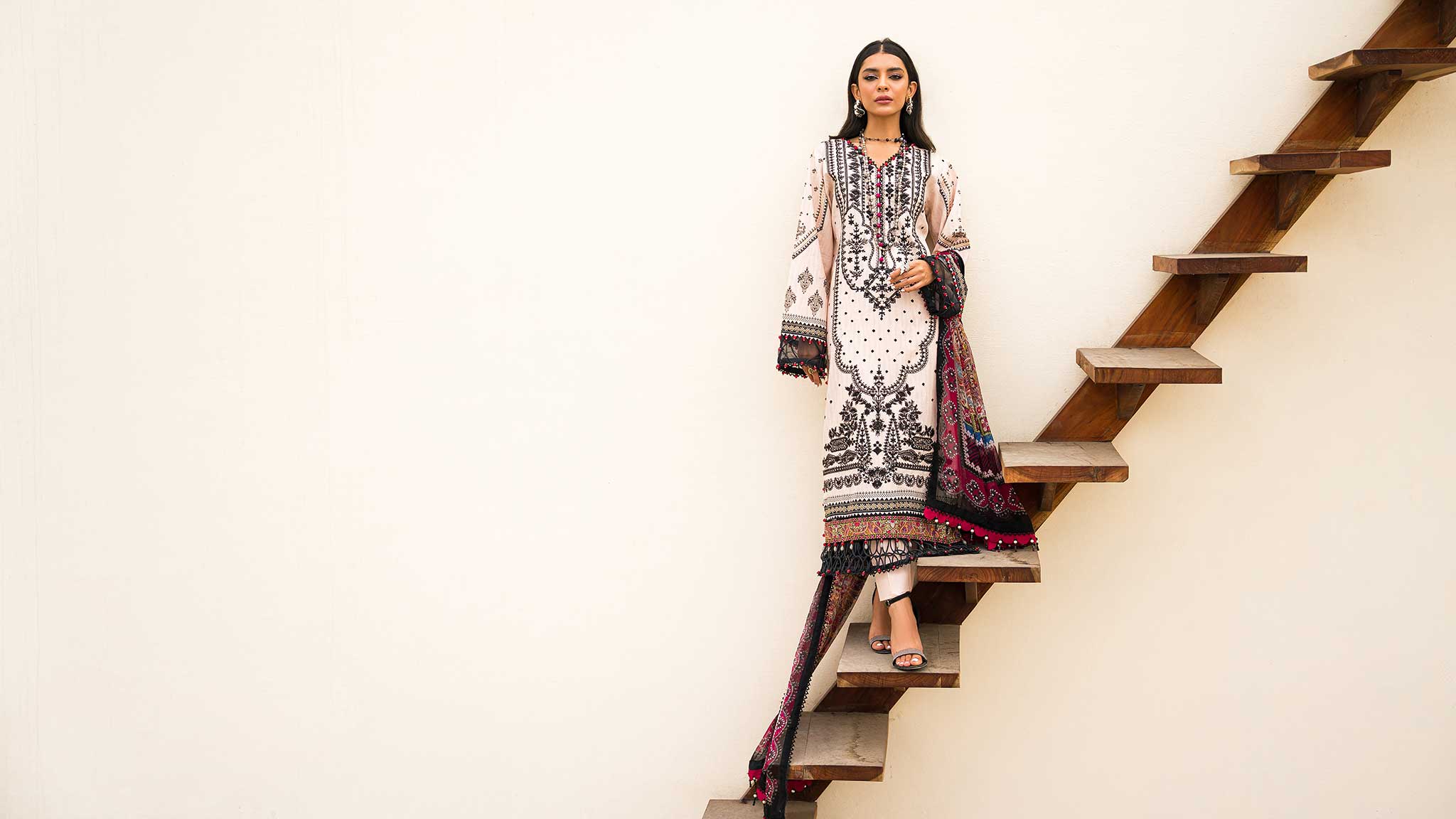Ellena | Luxury Embroidered Collection | D03