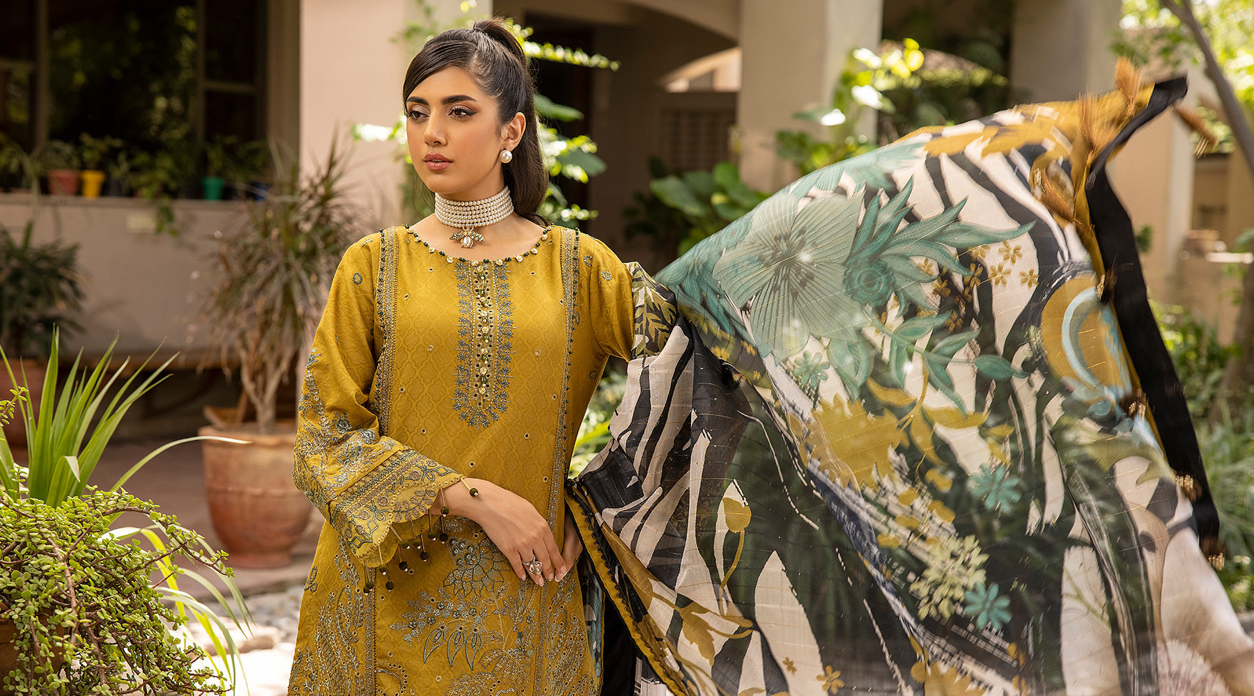 Ellena | Luxury Embroidered Collection | D17