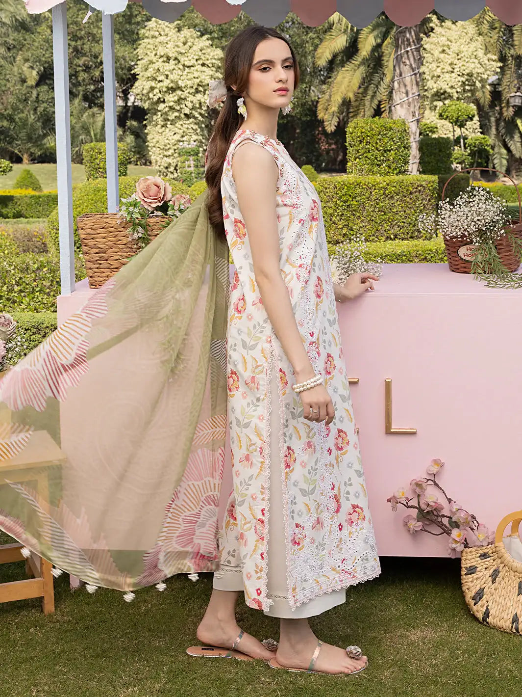 Izel | Oh Spring Lawn 25 | ELOWEN - Official Izel - Agha Fabrics UK
