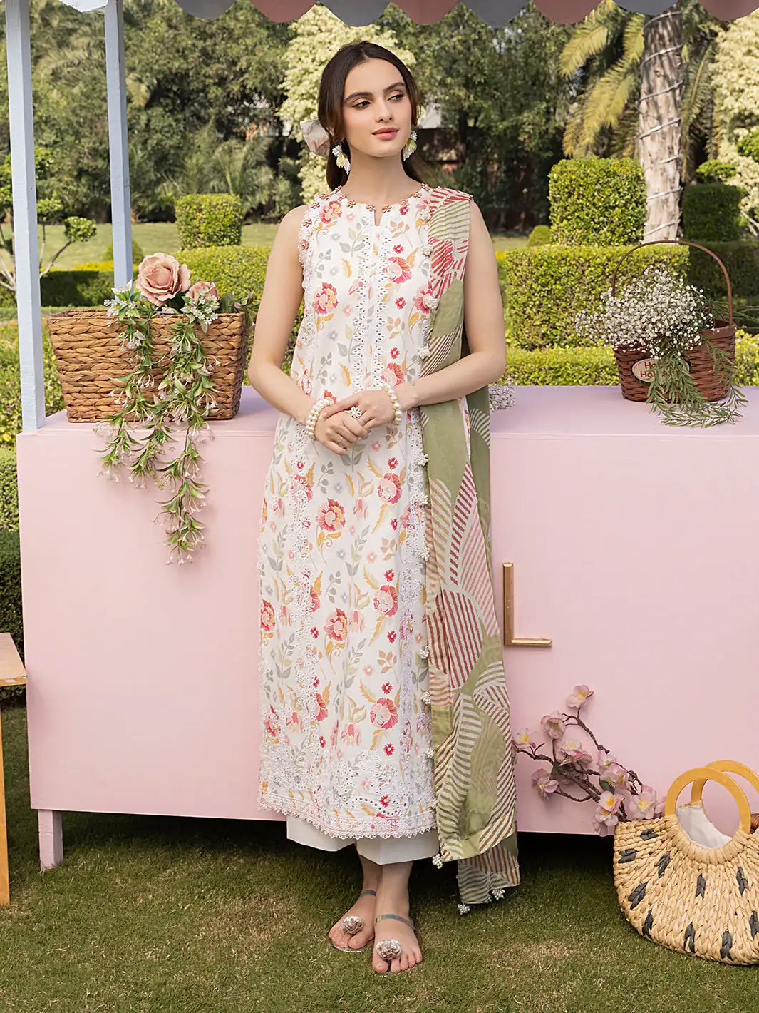 Izel | Oh Spring Lawn 25 | ELOWEN - Official Izel - Agha Fabrics UK