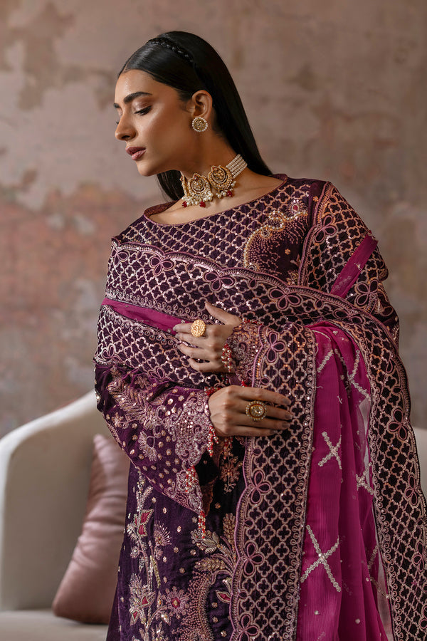 Emaan Adeel | Saanjh Velvet Collection 24 | Anika