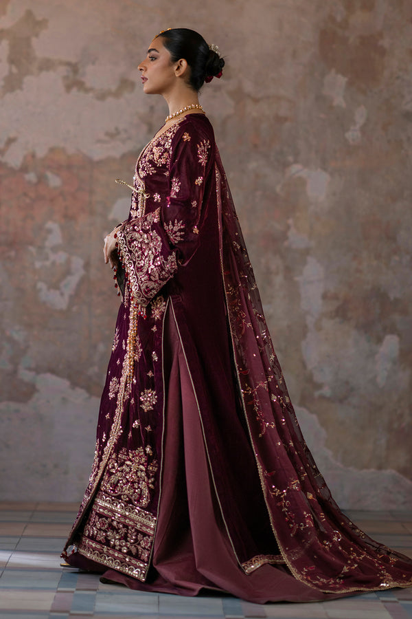 Emaan Adeel | Saanjh Velvet Collection 24 | Tanish