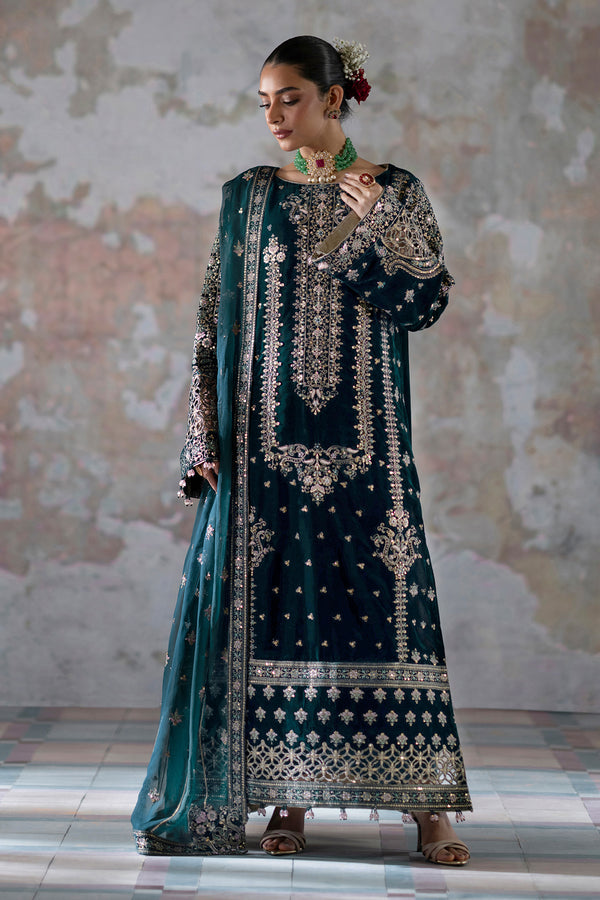 Emaan Adeel | Saanjh Velvet Collection 24 | Meher