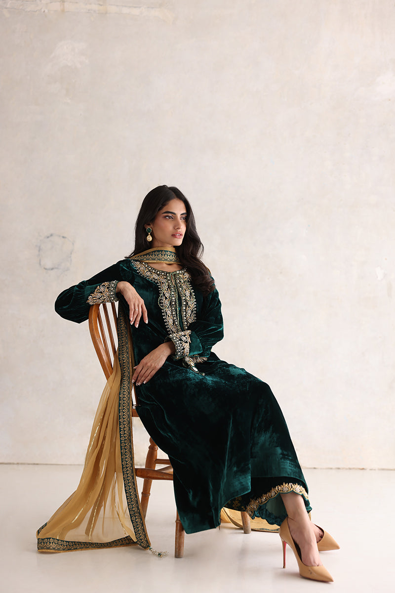 Sana Abbas | Luxury Pret | Esra