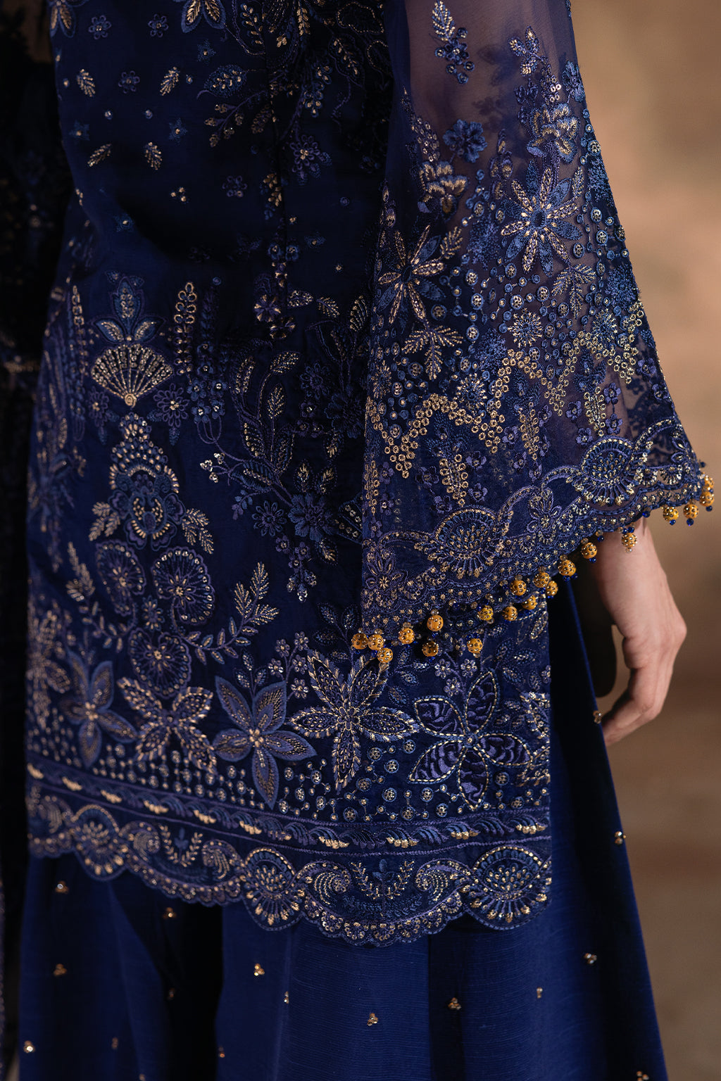 Flossie | Laconic Formals | FE - 902 B