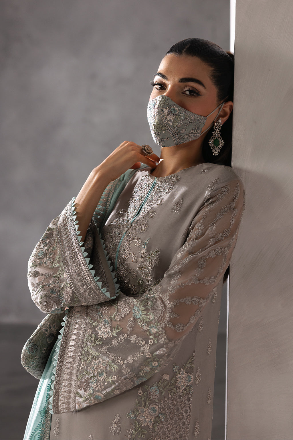 Flossie | Laconic Formals | FE - 908