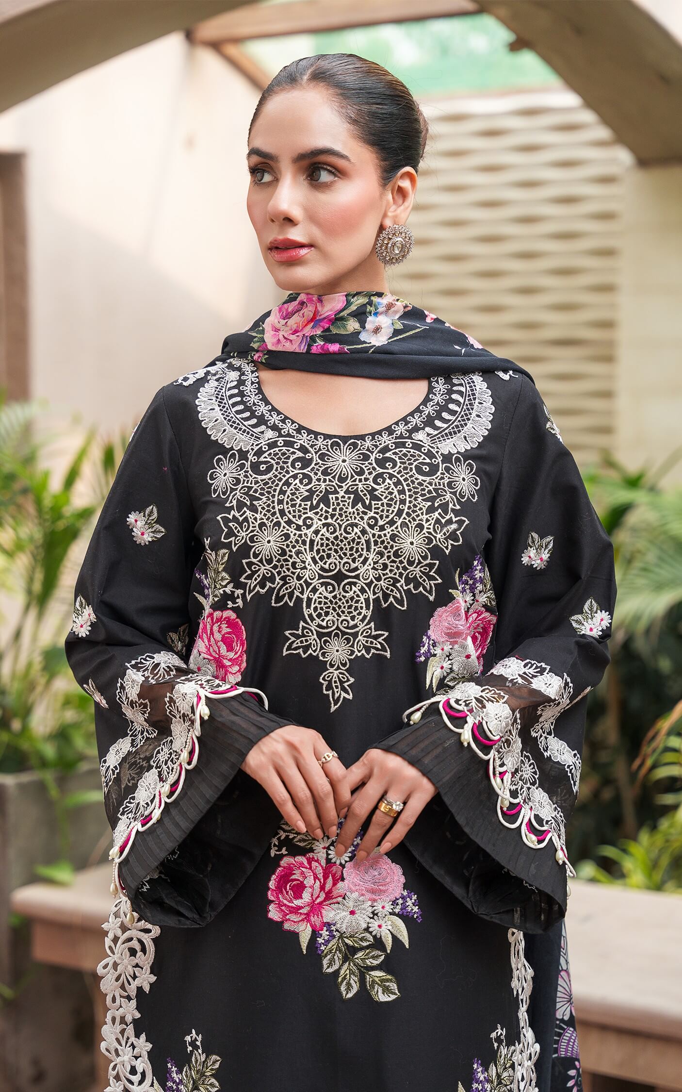 Asifa and Nabeel | Luxury Winter 24 | FLEUR WL-10 - Official Asifa and Nabeel - Agha Fabrics UK