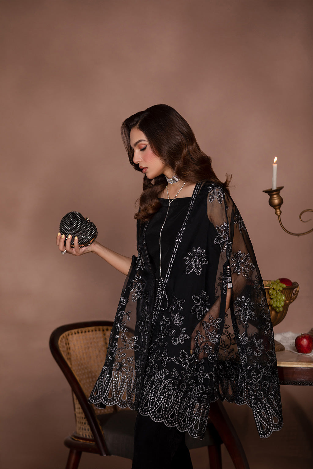 Flossie | Studio RTW | NERO